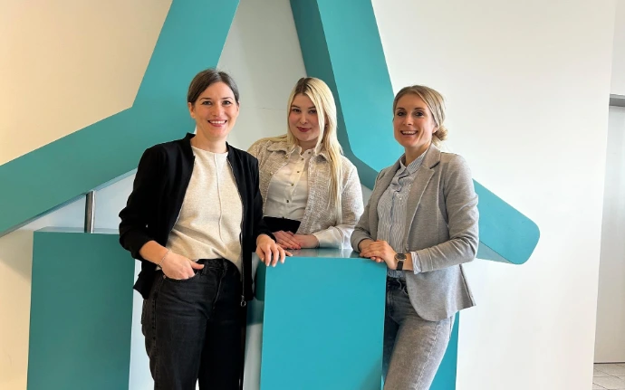 HR Lovers Team